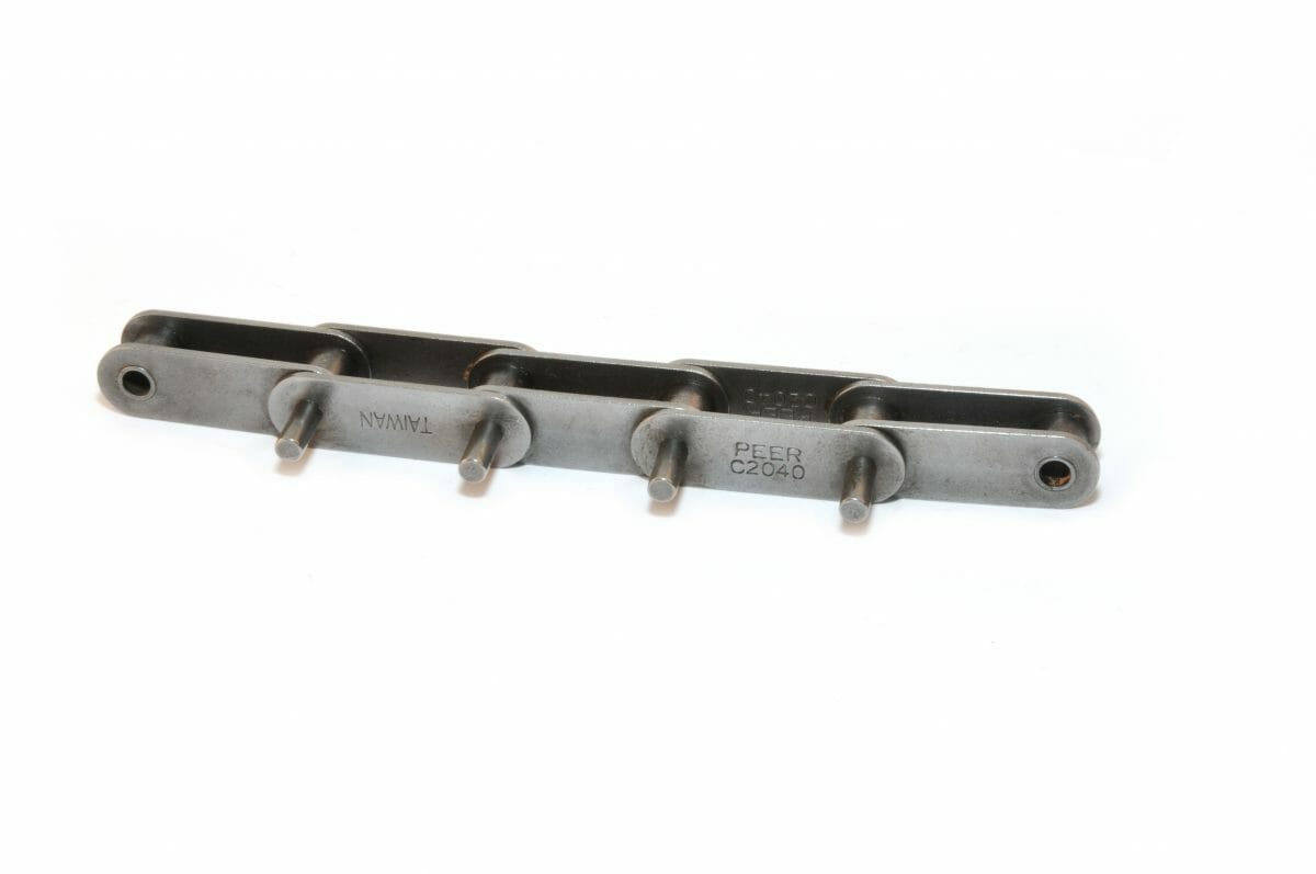 C2100HR D-3 /
C2102HR D-3 - ANSI Standard Double Pitch Roller Chain D-3 Attachment